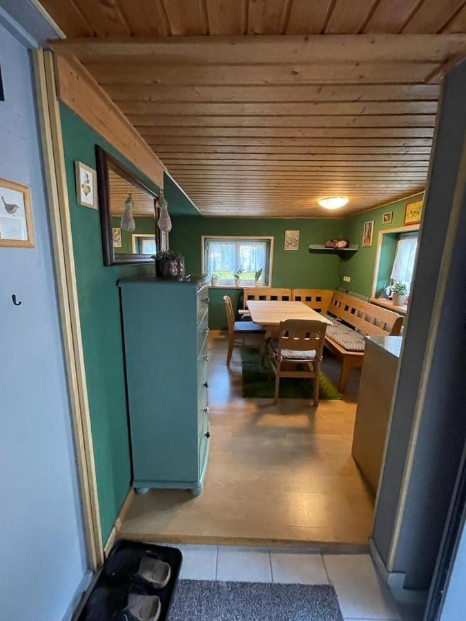 Kiwi Ferienwohnung Bludenz Exteriör bild